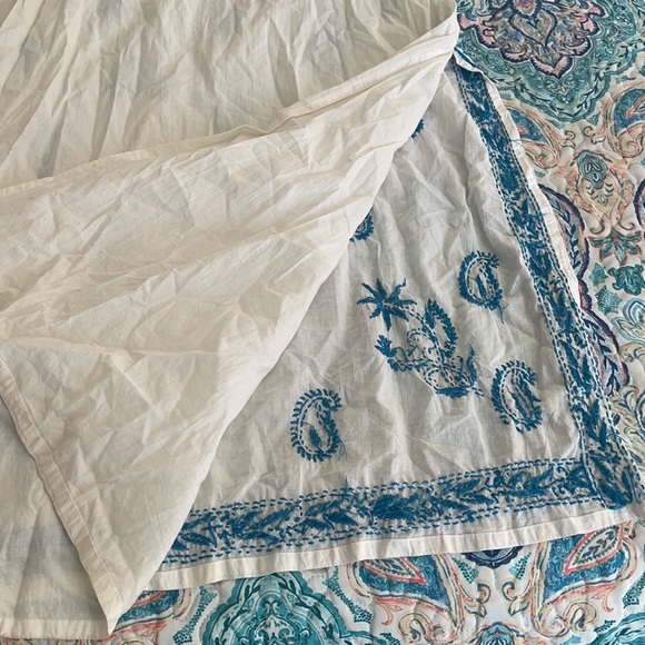 Beautiful Boho Embroidered dress made in India - Picture 6 of 6